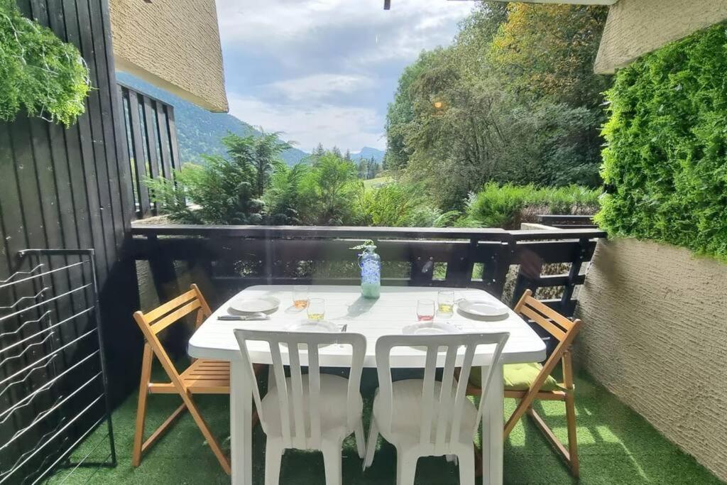 Chez K&D Au Col De L'Arzelier Διαμέρισμα Chateau-Bernard Εξωτερικό φωτογραφία